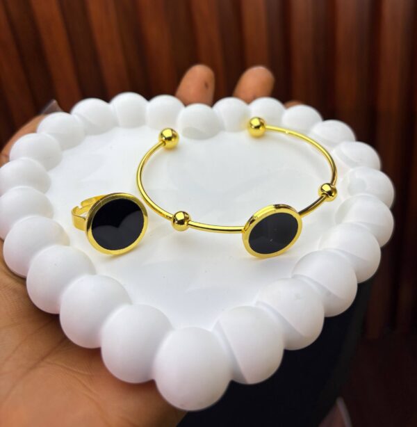 Gold ring and bracelet